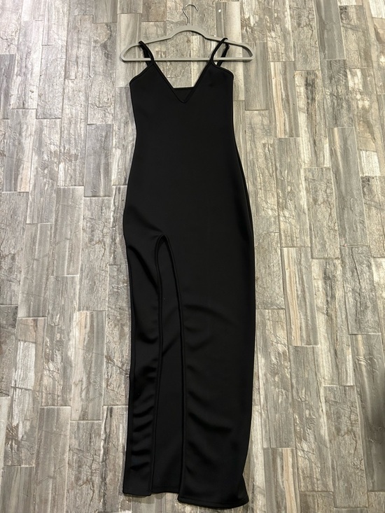 Dresses & Skirts - Bodycon Cocktail Dress